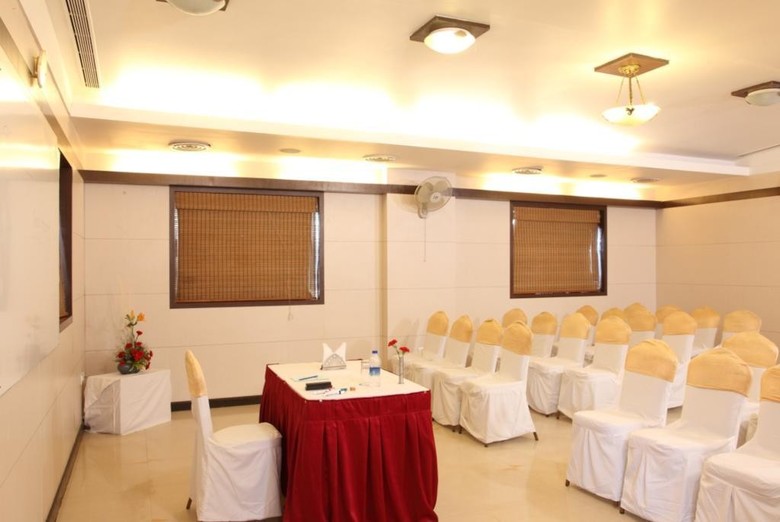 Hotel Nandhana Marathahalli