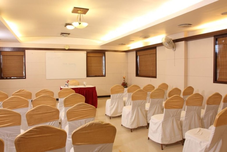 Hotel Nandhana Marathahalli