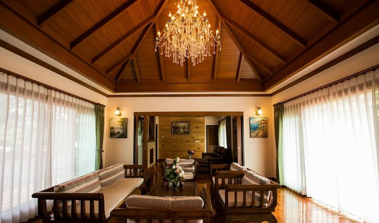 Hotel Papai Country Lodge