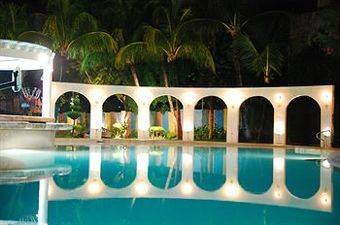Country Village Hotel