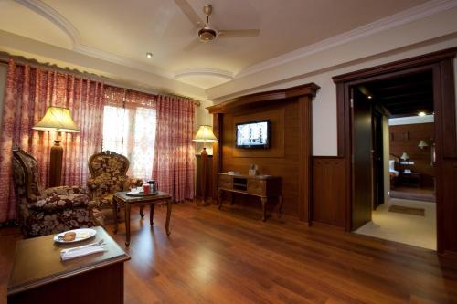 Hotel Jc Residency