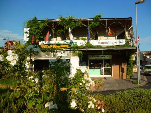 Hostal Eurotravel Bed And Car