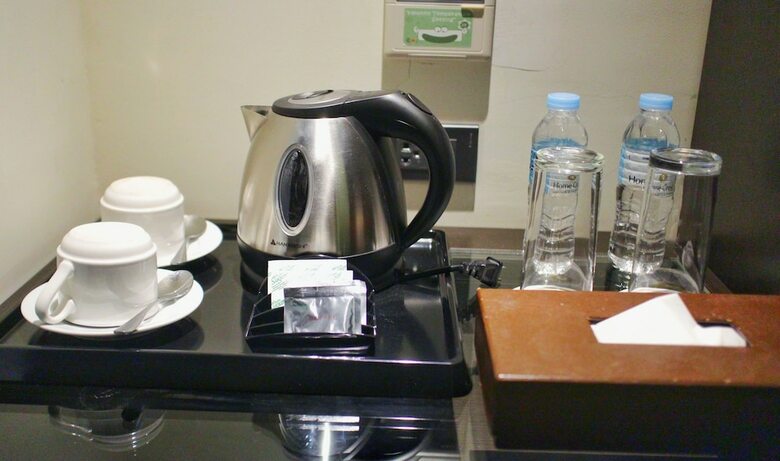 Hotel Home Crest Residences