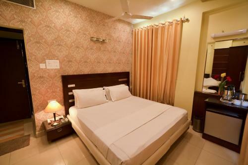 Hotel Central Residency