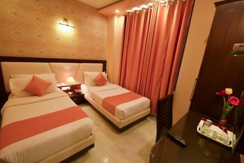 Hotel Central Residency
