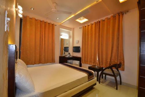 Hotel Central Residency