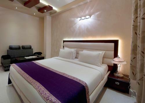 Hotel Central Residency