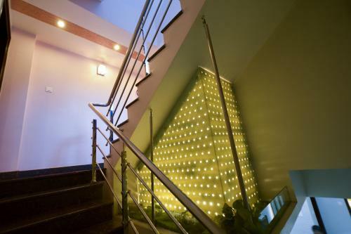 Hotel Central Residency