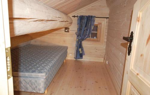 Holiday Home Ikornnes Elvebu
