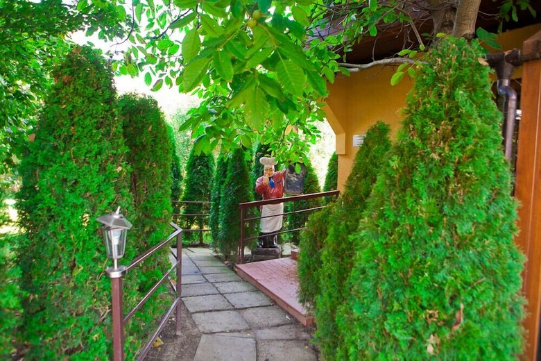 Hostal Casa Bazna