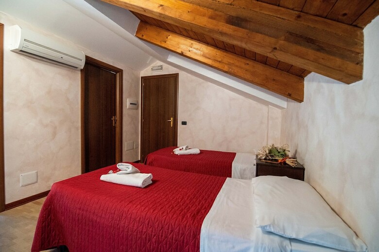 Hostal Agriturismo San Basilio