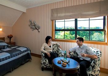 Hamurana Lodge Boutique Hotel
