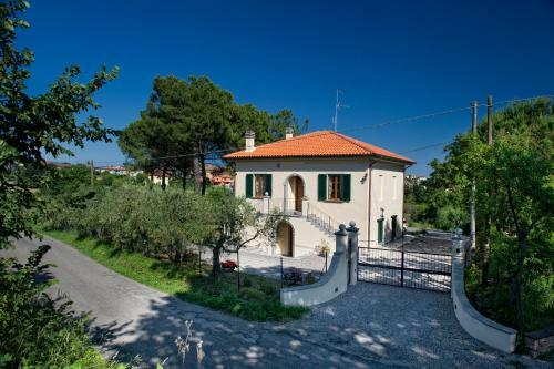 Hostal Villa Tancredi