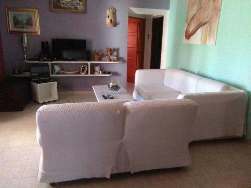 Bed & Breakfast Free Zone