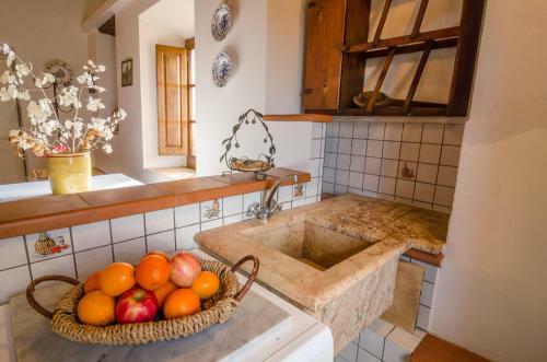 Hostal Holiday Home Arpicella