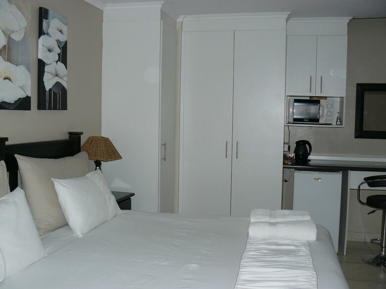 Hostal See More Guest House