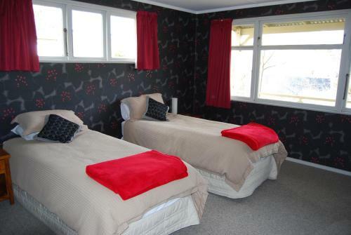 Judge Rock Exclusive Vineyard Cottage Accommodation