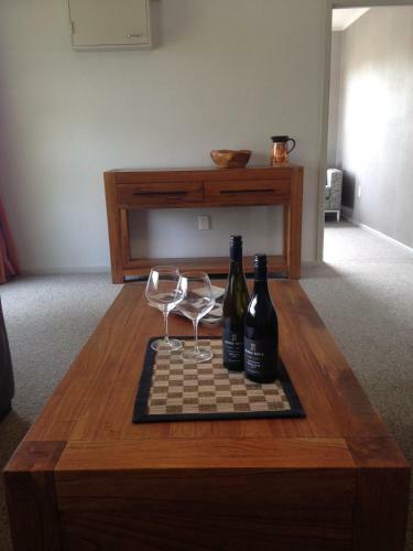 Judge Rock Exclusive Vineyard Cottage Accommodation