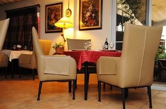 Posada Anisabel Suites
