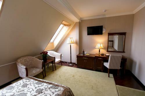Allureinn Hotel And Restaurant Complex