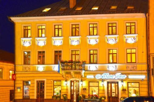 Allureinn Hotel And Restaurant Complex