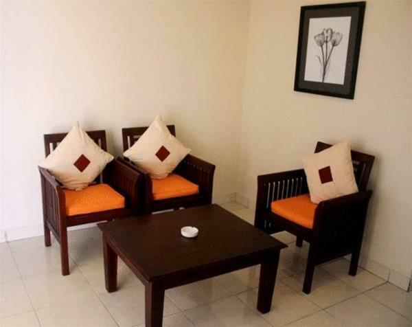 Hotel Nirwana Suites