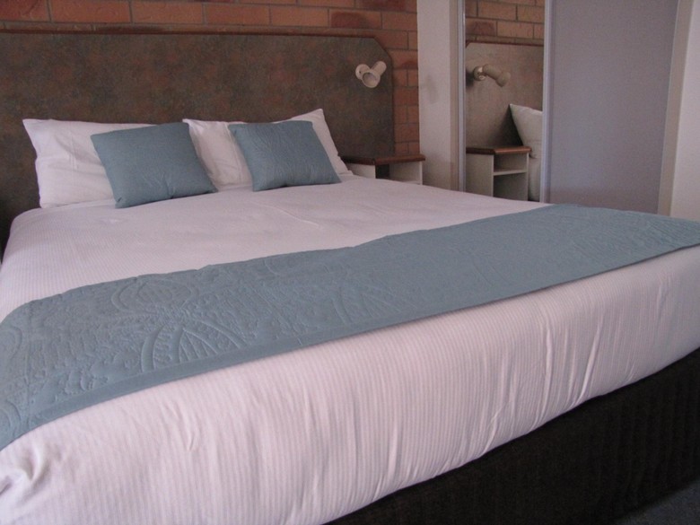 Copper Country Motor Inn & Restaurant