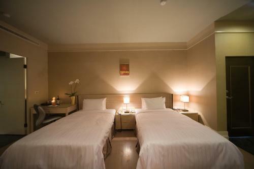 Amancity Motel