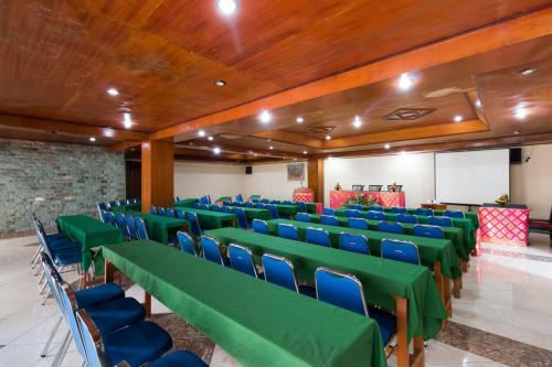 Geria Agung Mahajaya Hotel