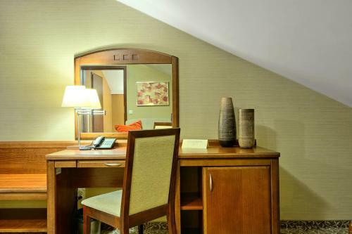 Hotel Centuria