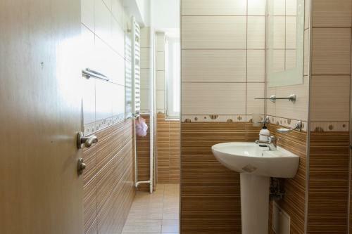 Next Apartments Cantemir