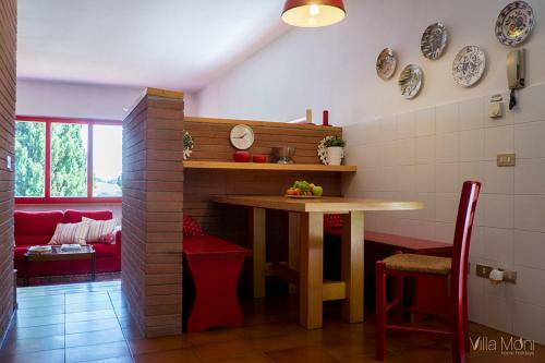 Hostal Villa Moni