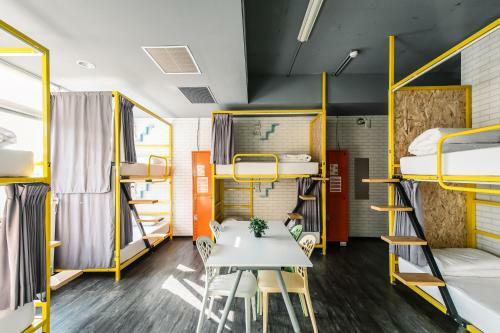 Homey Hostel