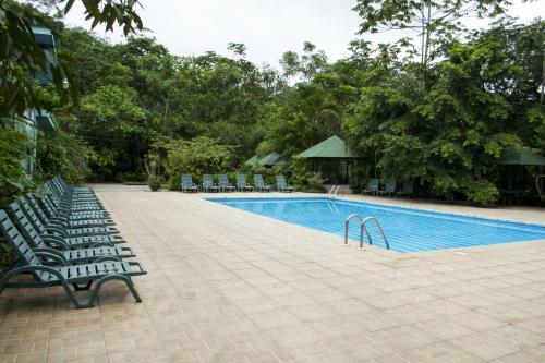 Lands In Love Hotel And Resort