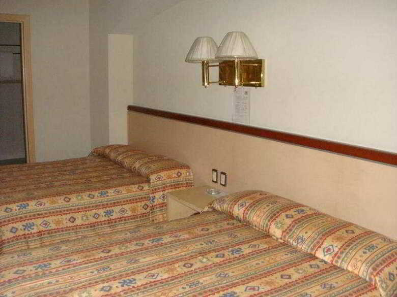 Hotel Montreal