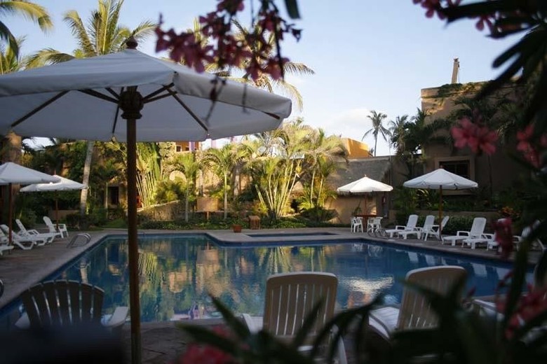 Villa El Rancho Green Resort