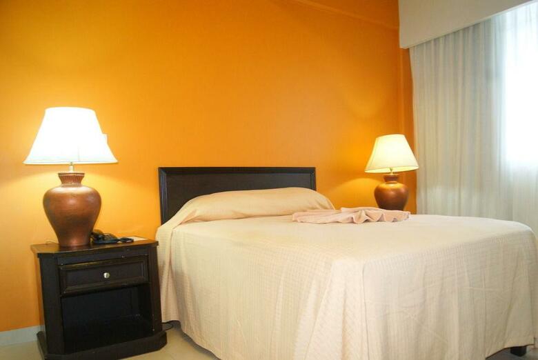 Hotel Miraflores