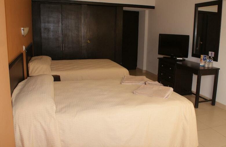 Hotel Miraflores