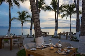 Hotel Vista Vallarta All Suites On The Beach