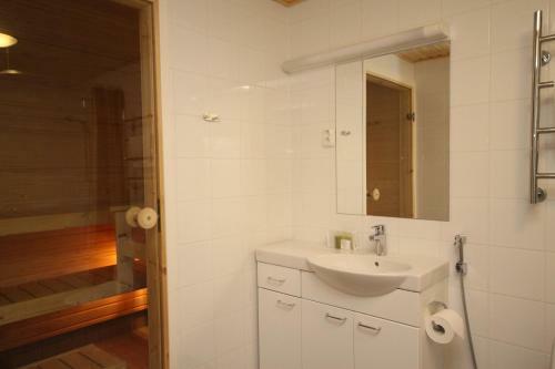 Gella Serviced Apartments