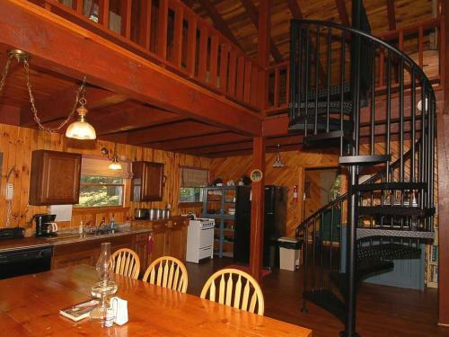 Agroturismo Cedarwood Lodge