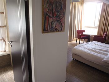 Marom Carmel Center Apartments