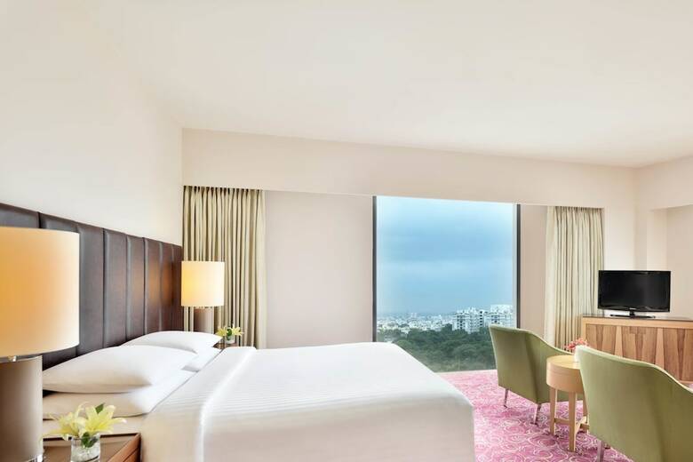 Hotel Courtyard By Marriott Hyderabad