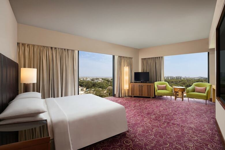 Hotel Courtyard By Marriott Hyderabad