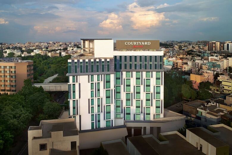 Hotel Courtyard By Marriott Hyderabad