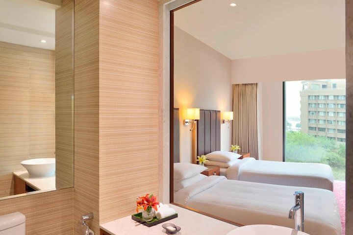 Hotel Courtyard By Marriott Hyderabad