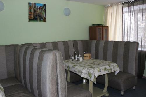Aero Hotel