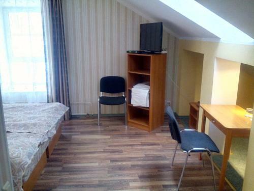 Central Hotel