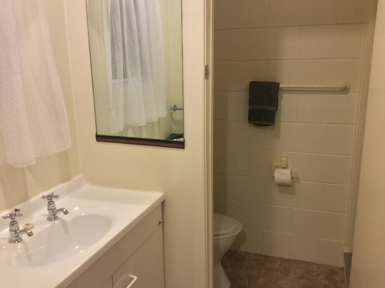 Alexandra Garden Court Motel