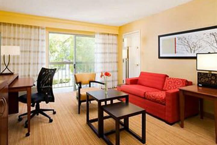 Hotel Courtyard By Marriott Camarillo